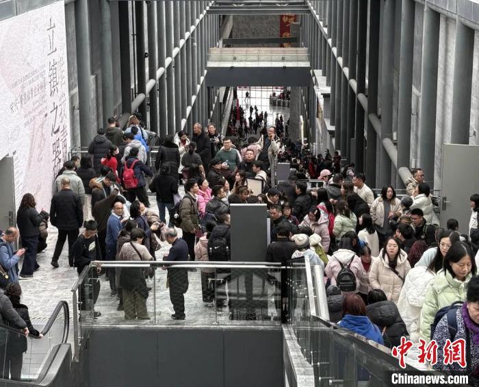 逛博物馆看灯会赏非遗 江西景德镇春节文旅“大餐”(图1)